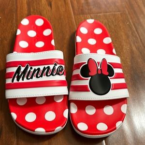 Disney Adidas Minnie Mouse slides 7-8 NWOT